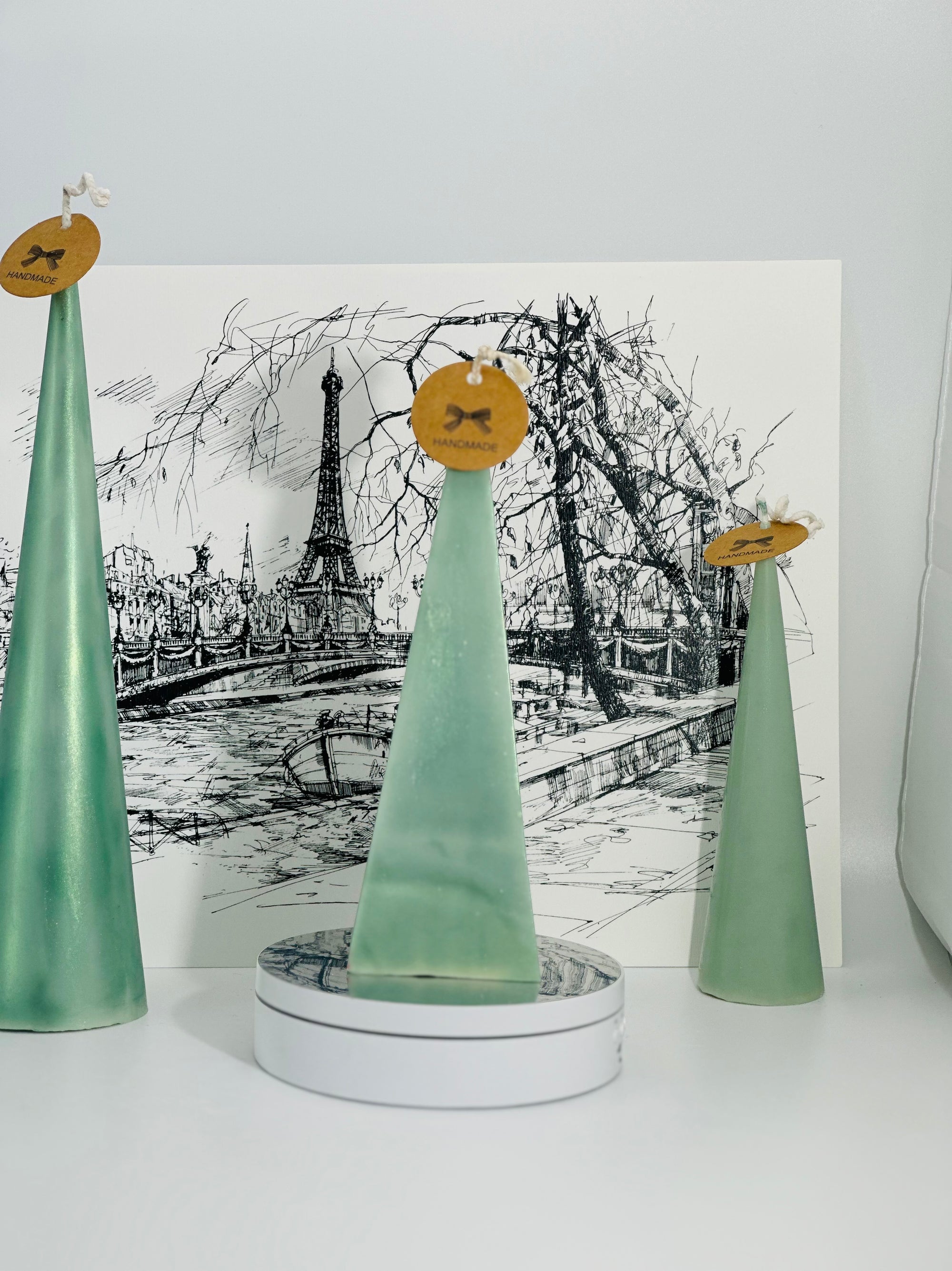 Trois Pyramide de Sérénité Verte