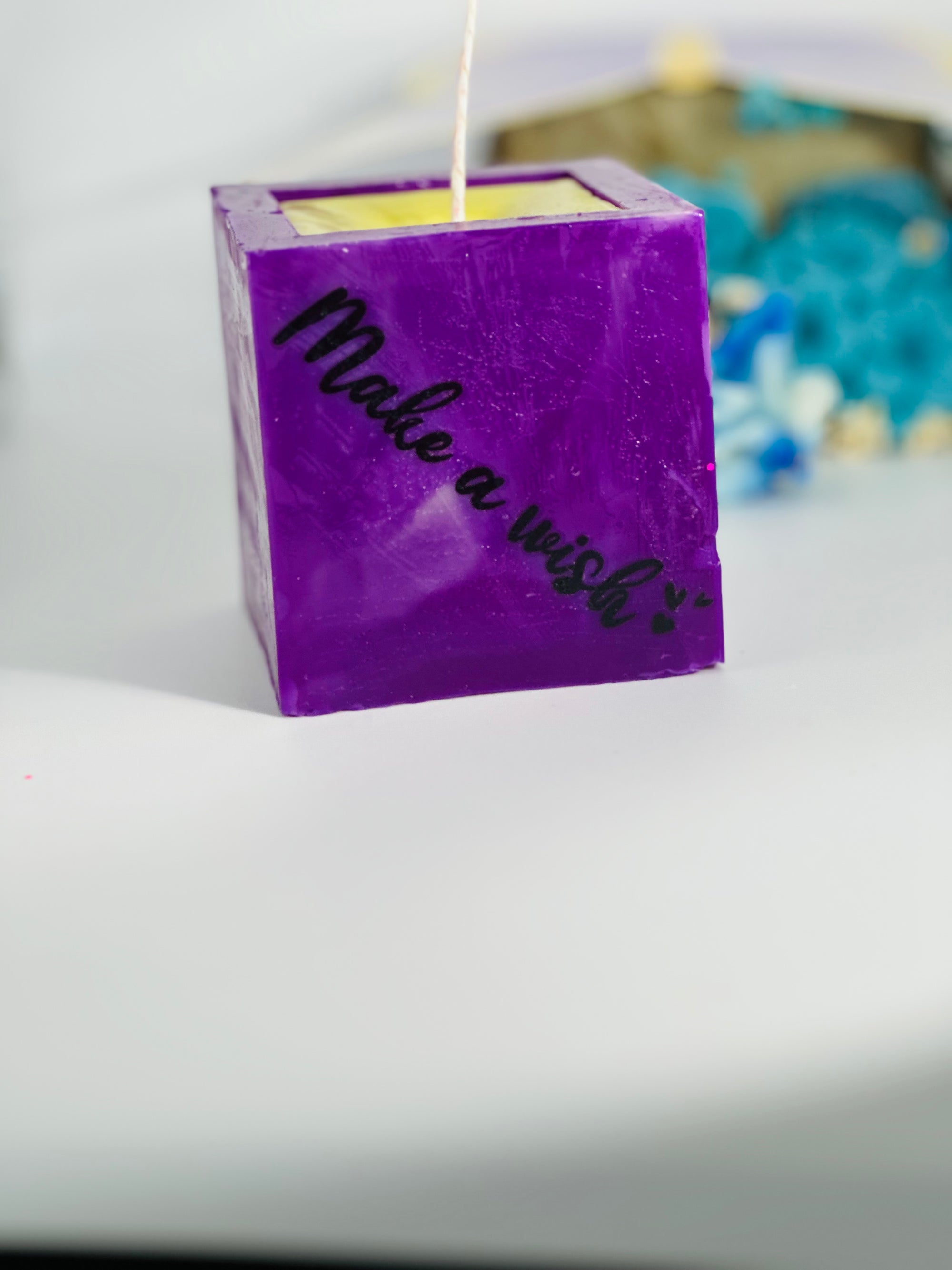 Make a Wish – Cube Violet Sculptural